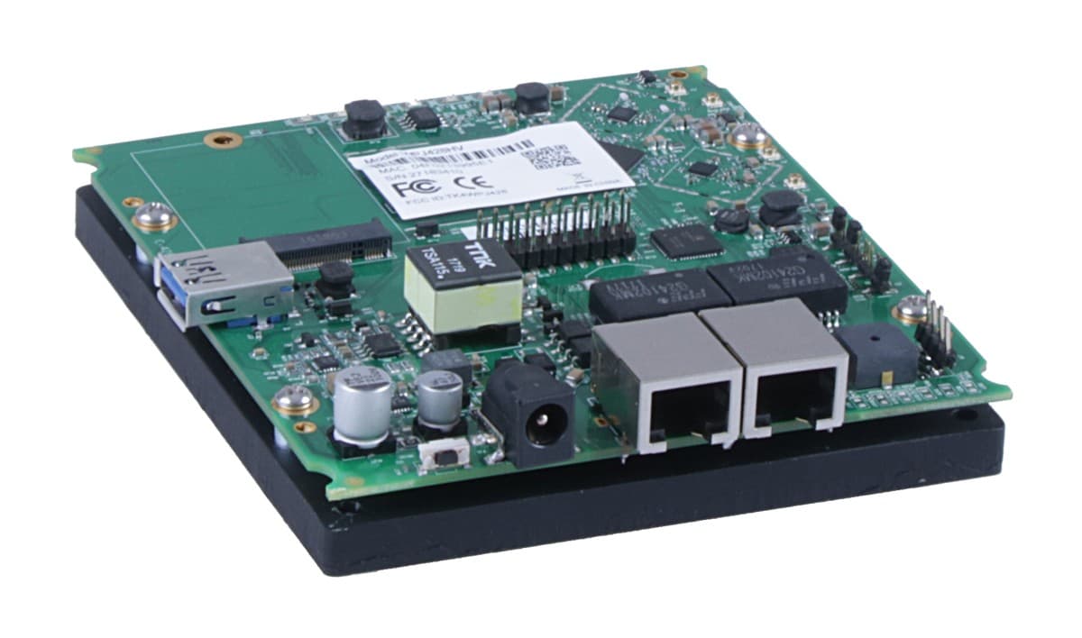 Compex WPJ428HV-6A board 16MB flash, 512MB RAM