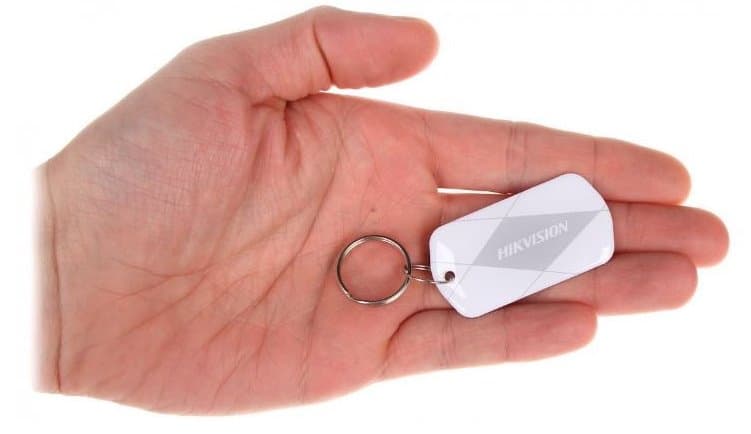Hikvision AX PRO DS-PTS-MF - Bezkontaktní přívěšek MiFare