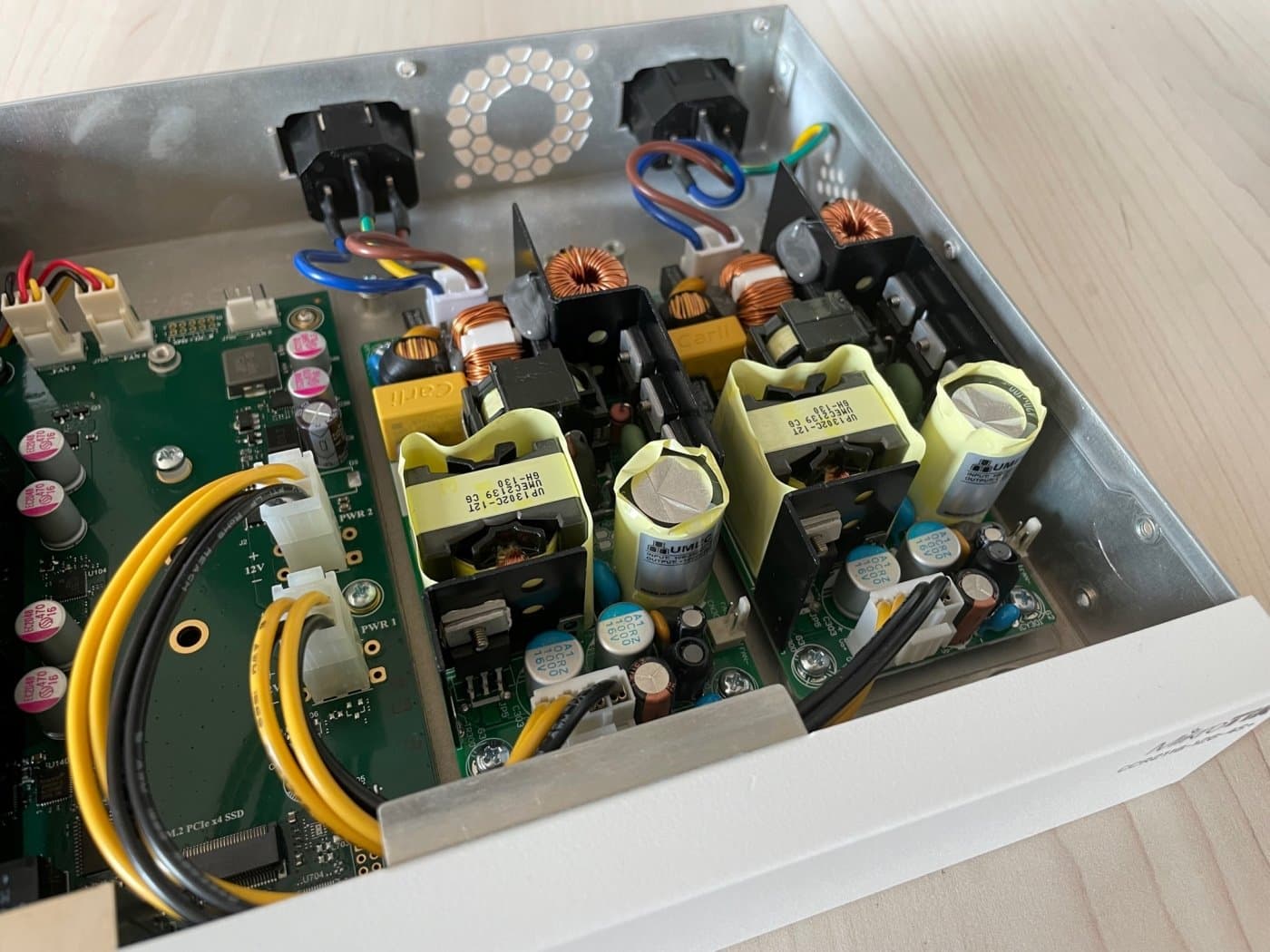 MikroTik Cloud Core Router, CCR2116-12G-4S+