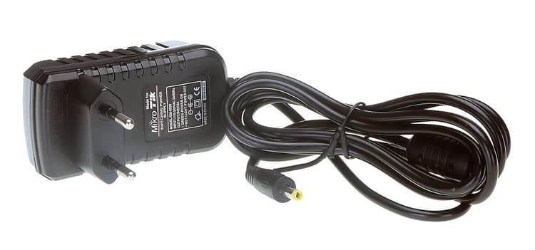 MikroTik napájecí adaptér 5V 3A