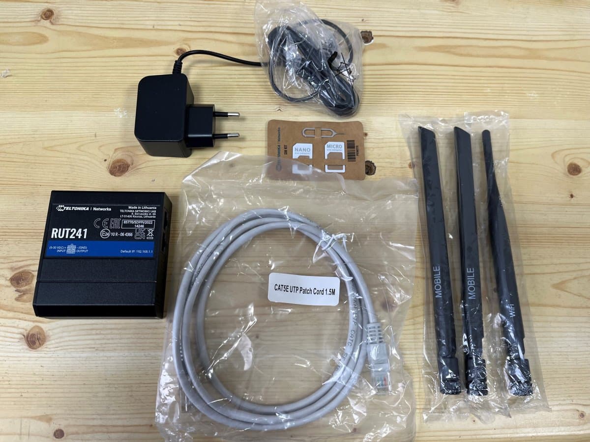 Teltonika RUT241 Průmyslový 4G/LTE WiFi Router - Bazar