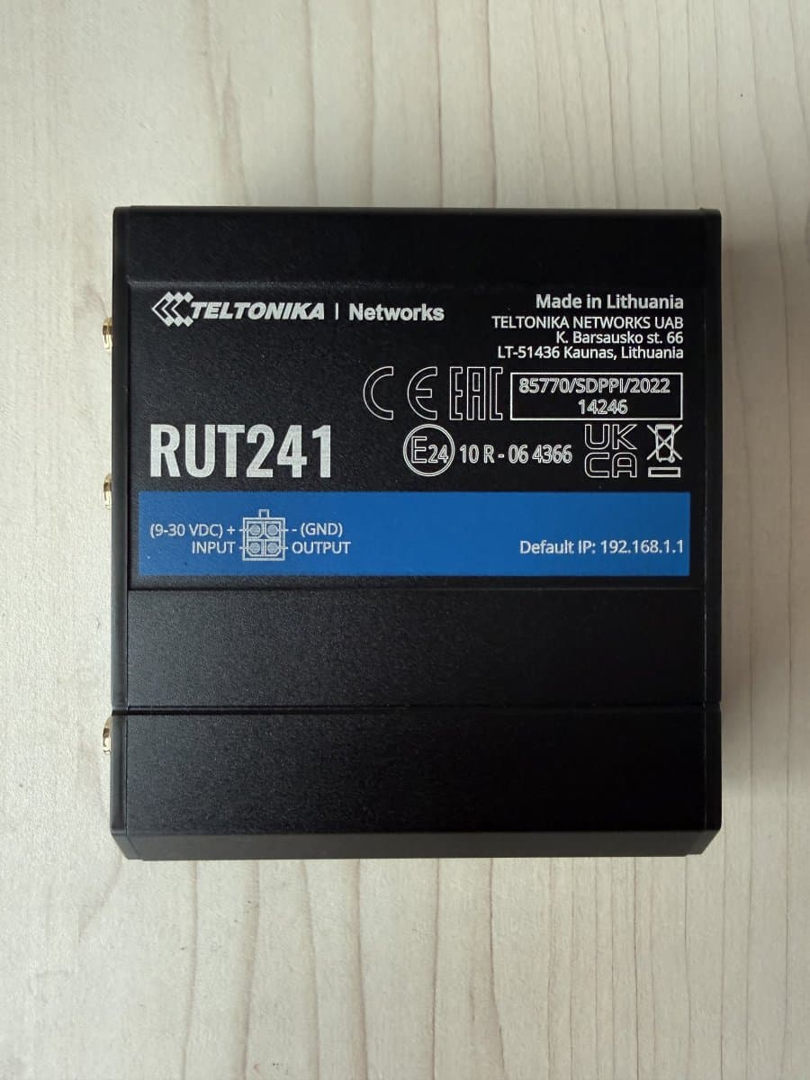 Teltonika RUT241 Průmyslový 4G/LTE WiFi Router - Bazar