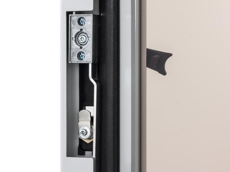 TRITON 19" stojanový rozvaděč průmyslový 37U/600x600, IP54