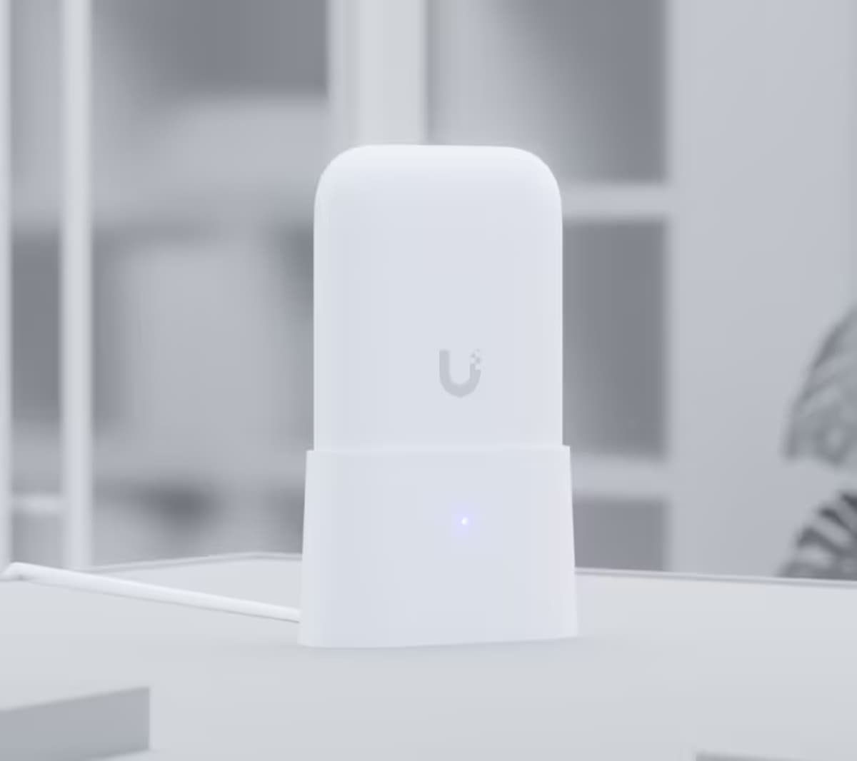 Ubiquiti UACC-UK-Ultra-TS - Stojánek na Stůl pro UK-Ultra