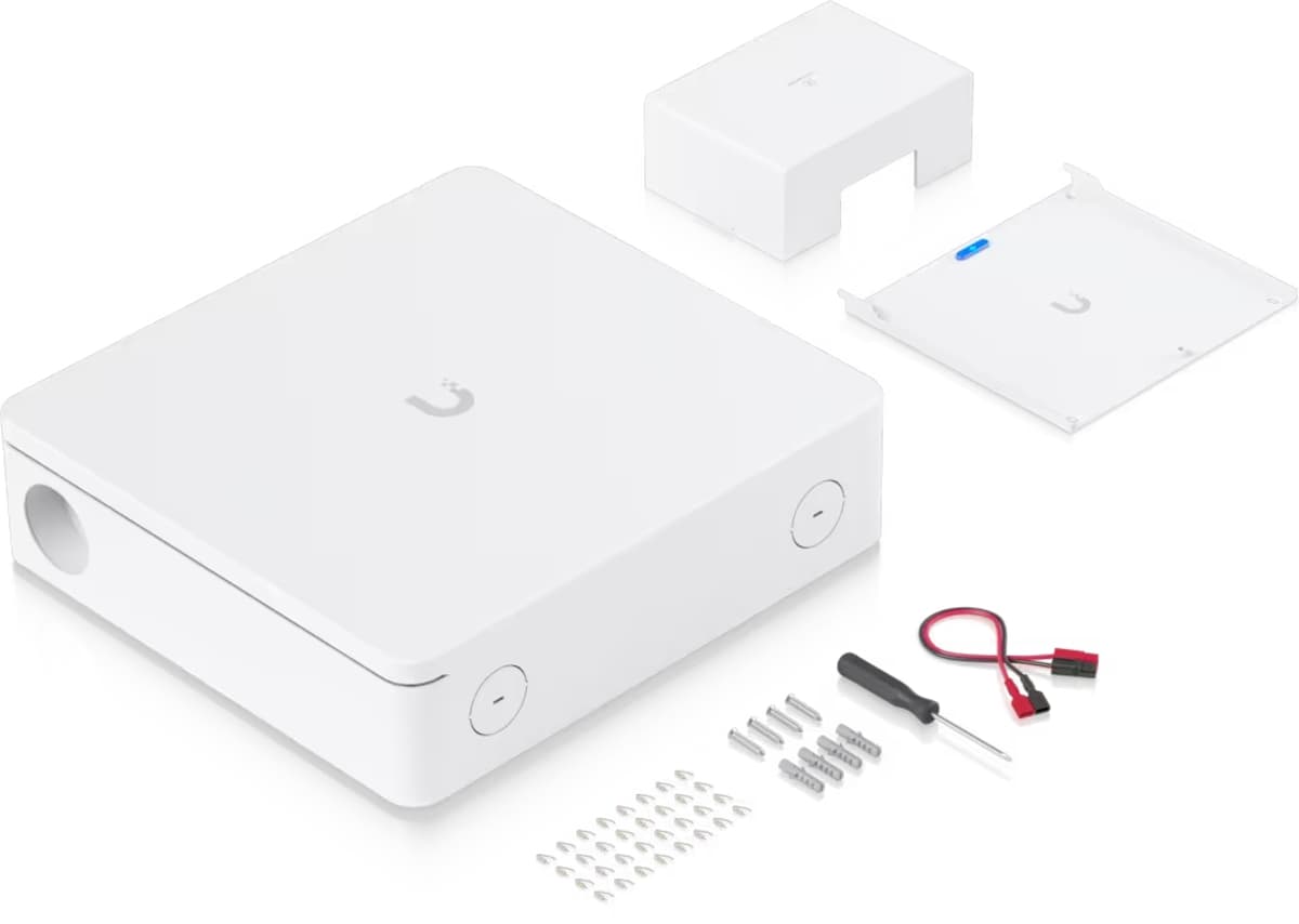 Ubiquiti UniFi Protect Alarm Hub Kit