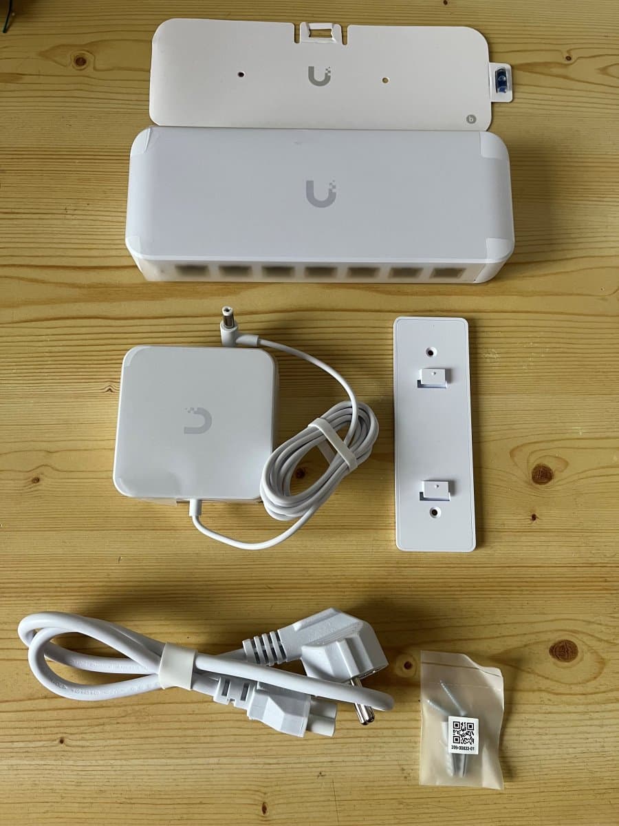 Ubiquiti UniFi switch USW-Ultra-60W - Bazar