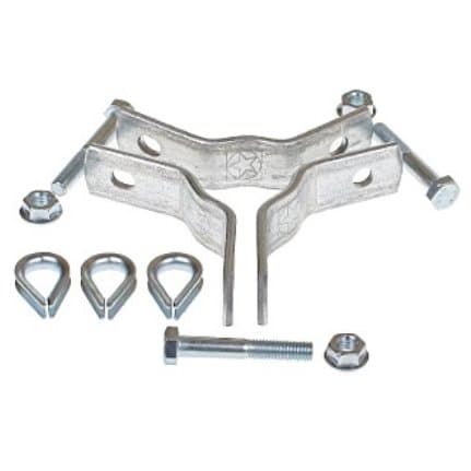 Upínací objímka k připevnění odtahů