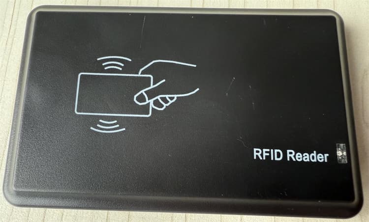 USB RFID čtečka 13.56MHz - bazar