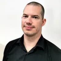 Konzultant Lukáš Sokol