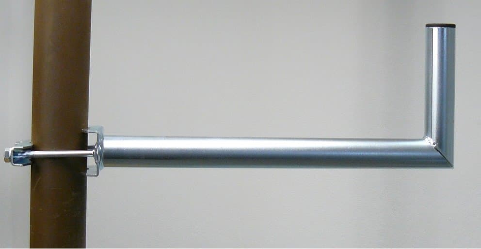 Anténní držák na stožár "L", délka 50cm, výška 20cm, d=42mm se zubatkou pro stožár 20-76mm