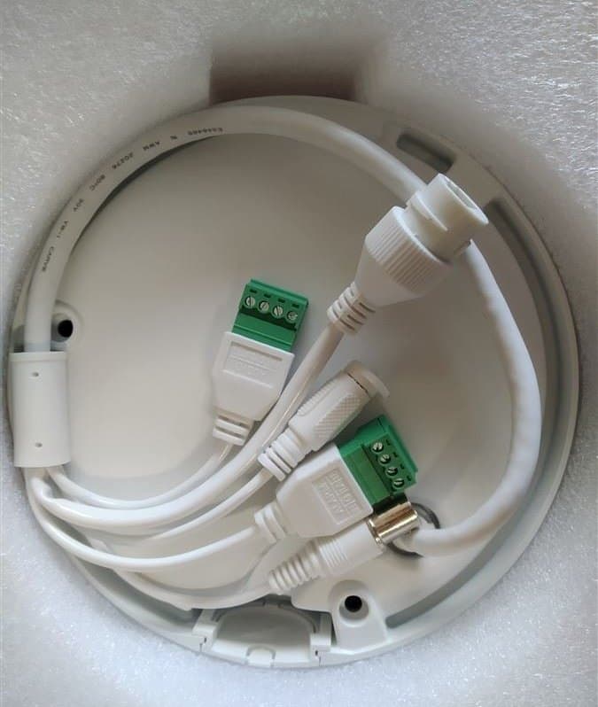 Hikvision IP dome kamera DS-2CD3786G2T-IZSY(2.7-13.5mm)(H)(eF), 8MP, 2.7-13.5mm, Antikorozní ochrana, AcuSense