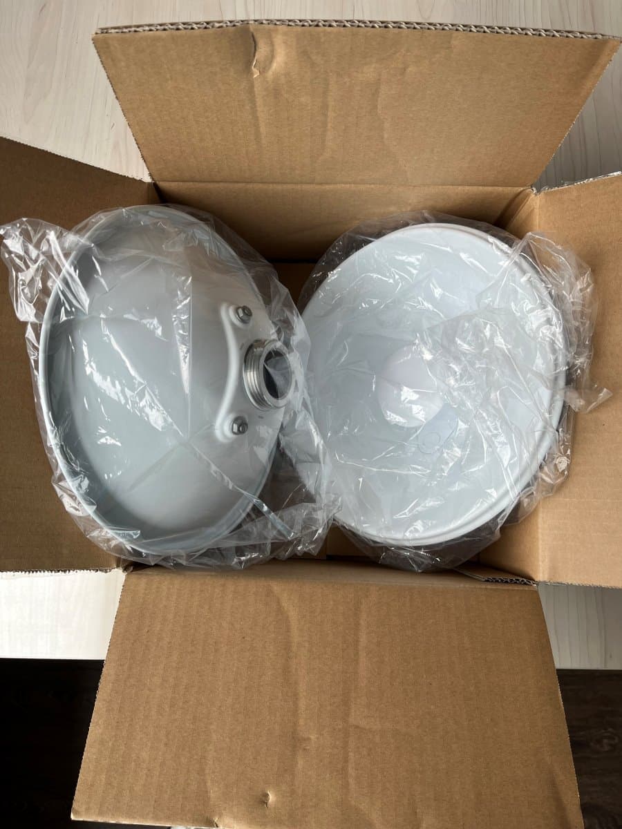 Mimosa N5-X20, parabolická Twist-on anténa, 20dBi, 250mm - balení 2ks - Bazar